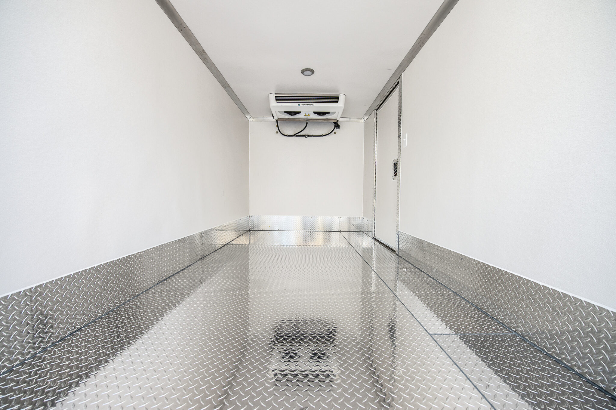 Penguin Trailers Cold Storage Rentals Thermo King Northeast